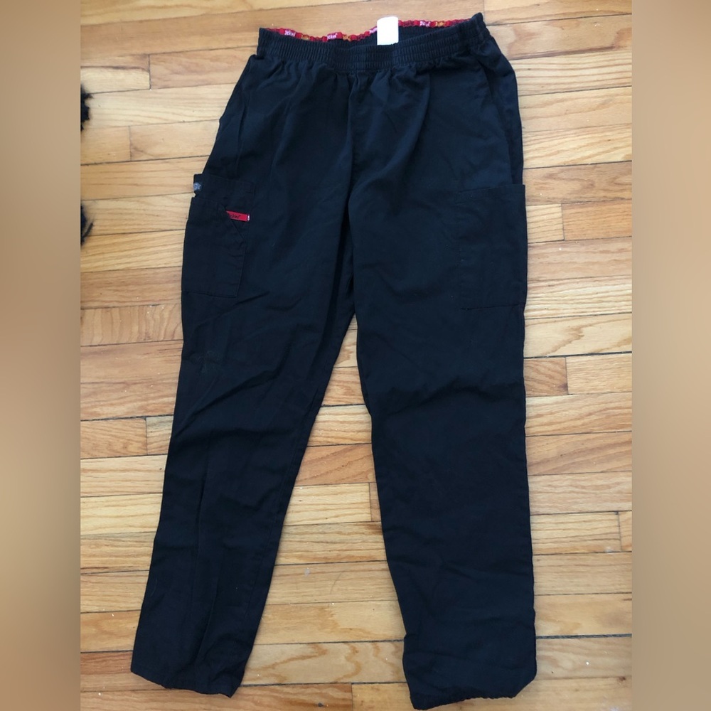 Dickies EDS Signature Scrubs for Women, Elastic Waist Pull-On Cargo Pants